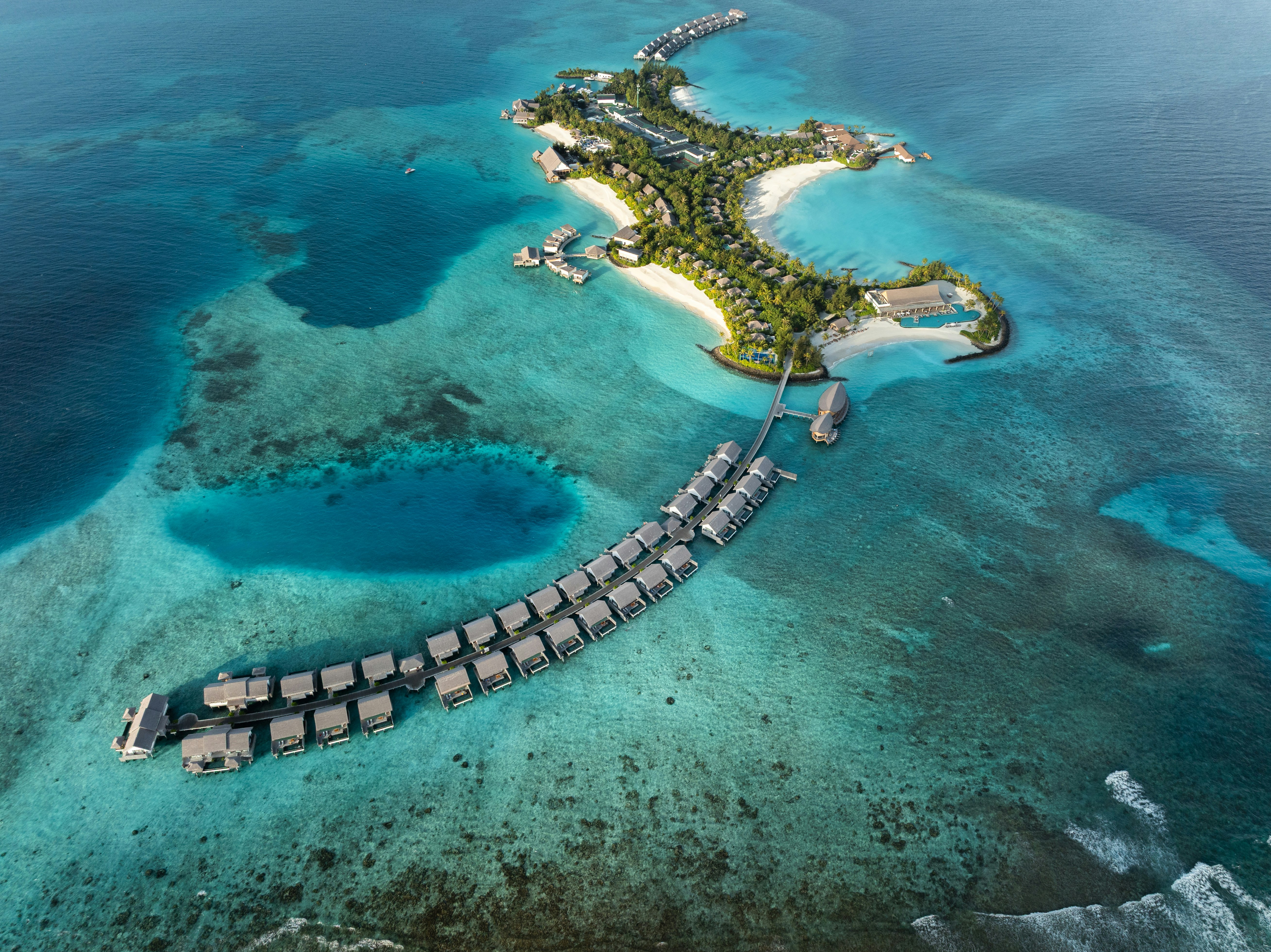 Hilton Maldives Amingiri Resort and Spa 72/72