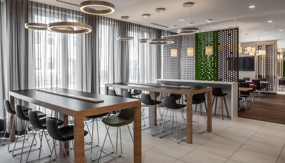 Holiday Inn Express Munich - City East 60/80