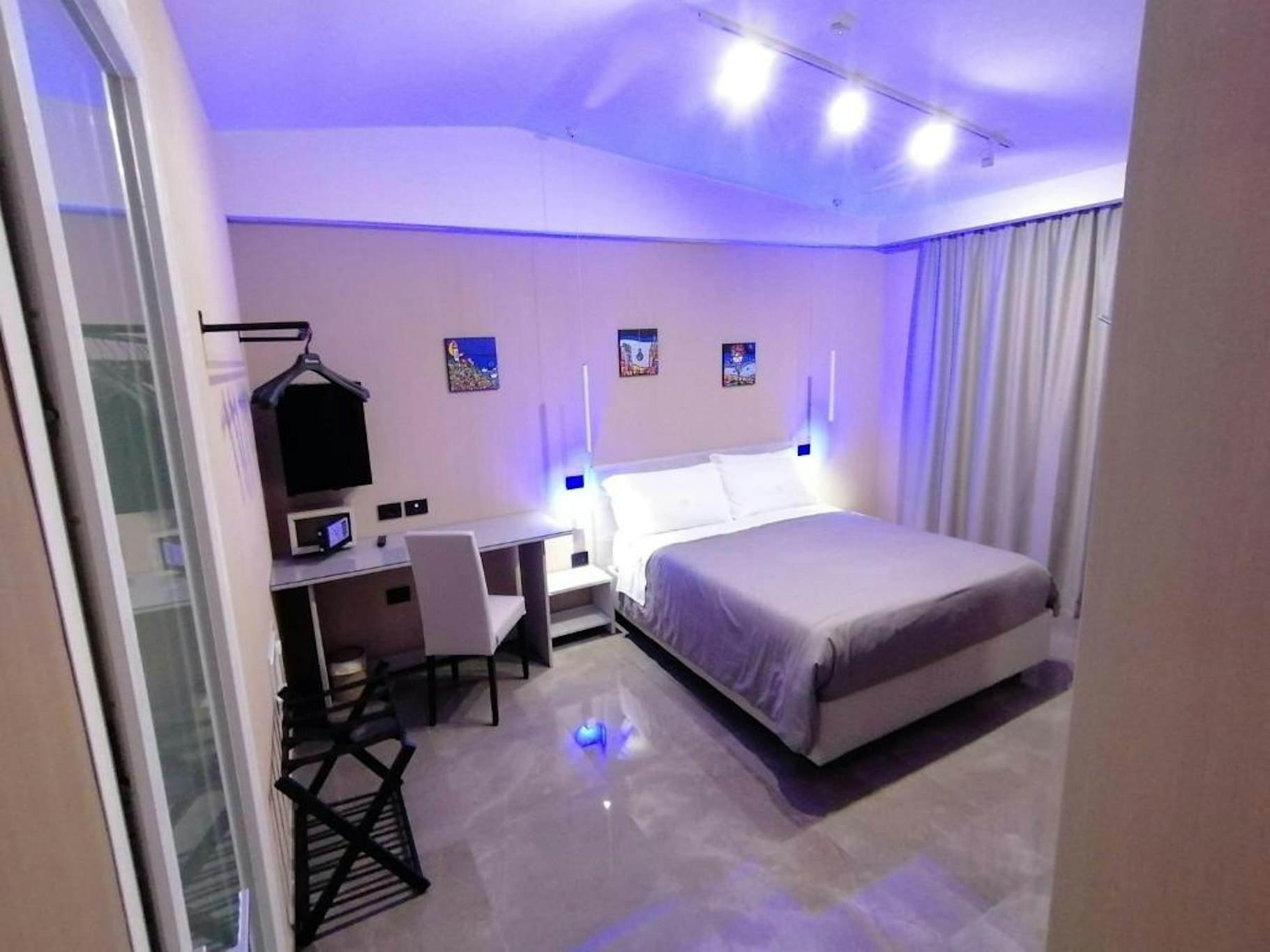 Hotel XBusiness 23/47