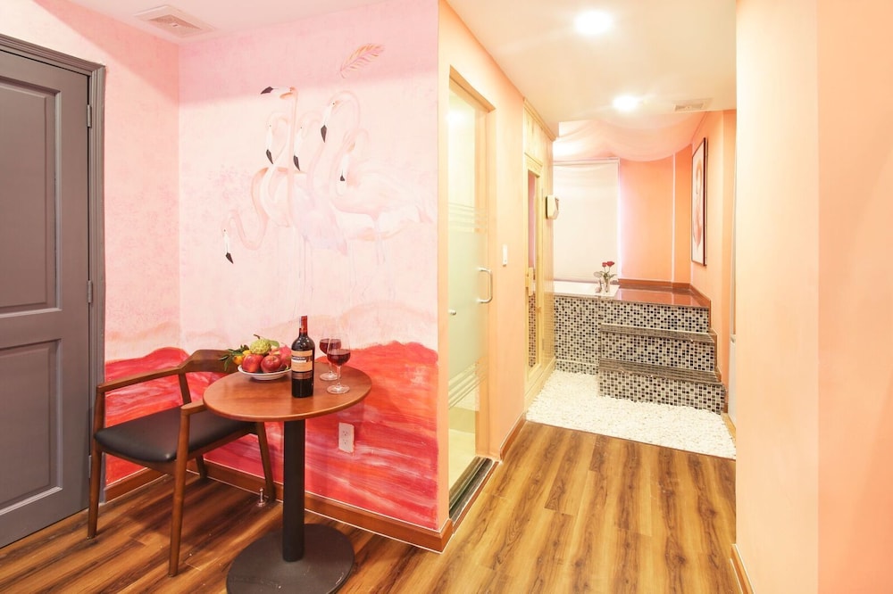 Cupid 2 Hotel 56/67