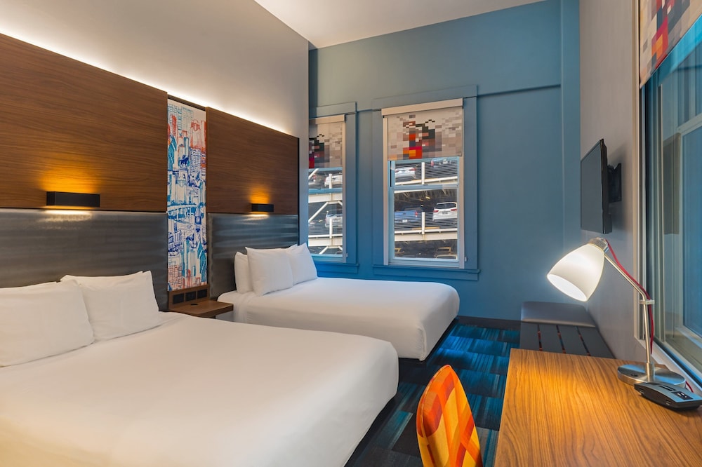 Room at ALOFT HOUSTON DOWNTOWN, HOUSTON - TX