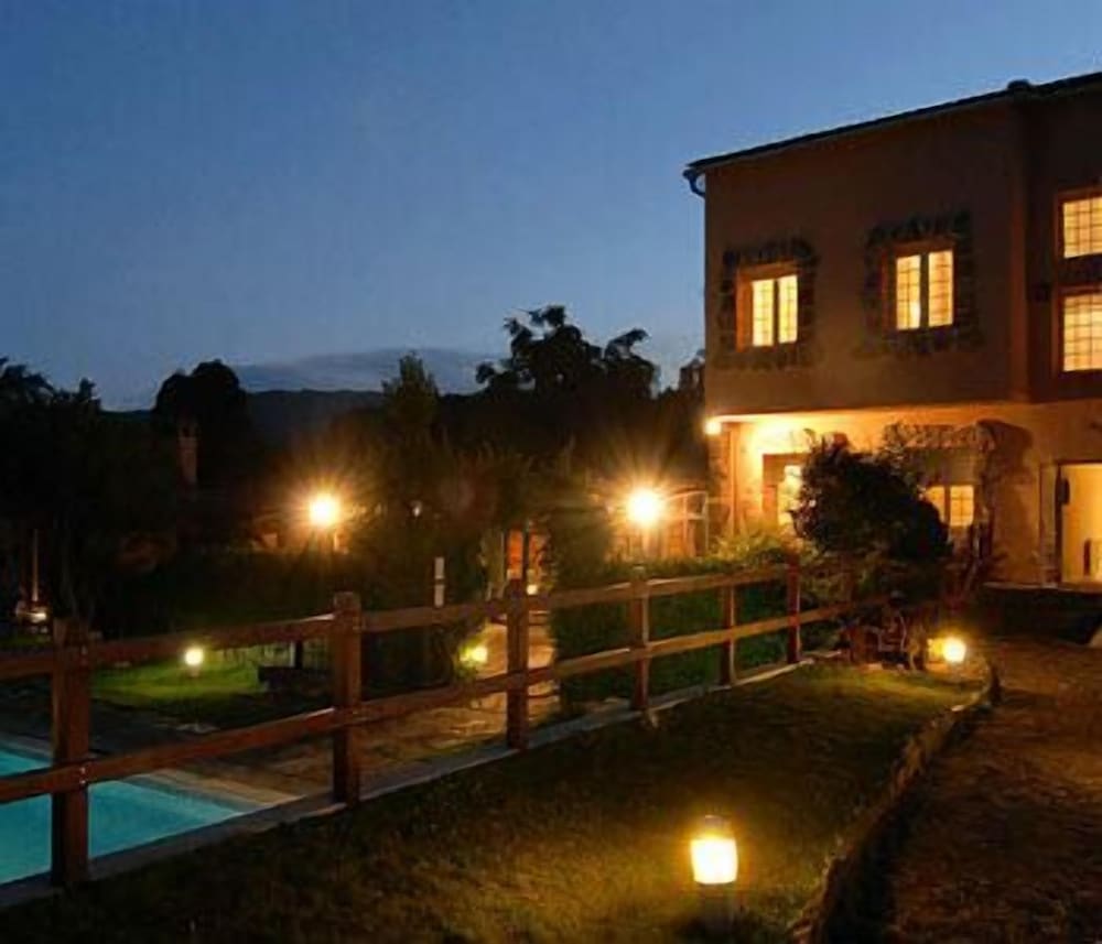 Hotel Gastronomico Casa Rosalia 54/56