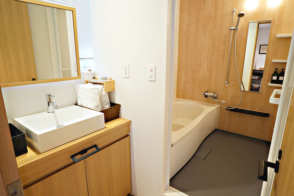 Santiago Guesthouse Hiroshima Hostel 67/69