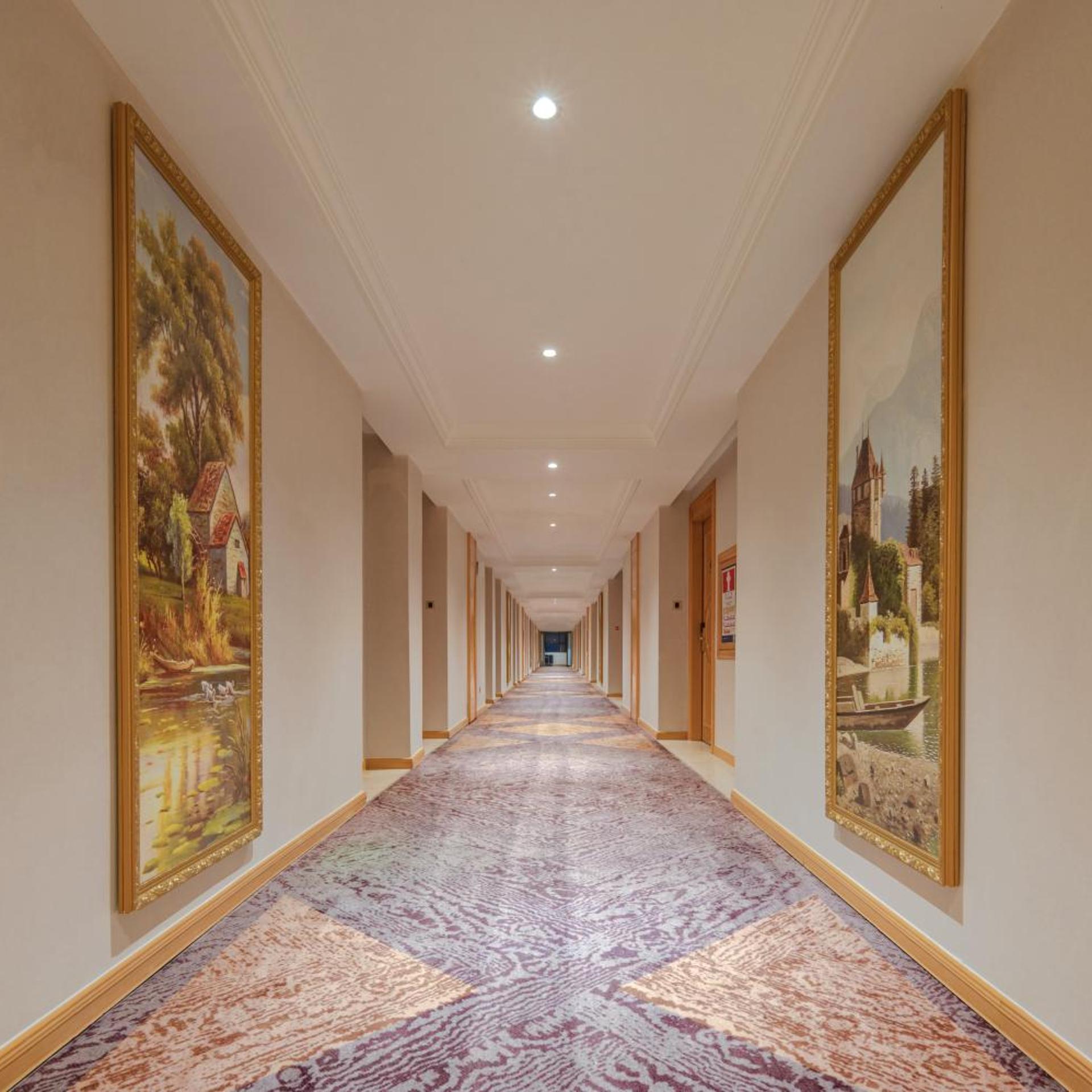 Vienna Hotel Shenzhen (Fuyong Metro Station Branch) 44/48