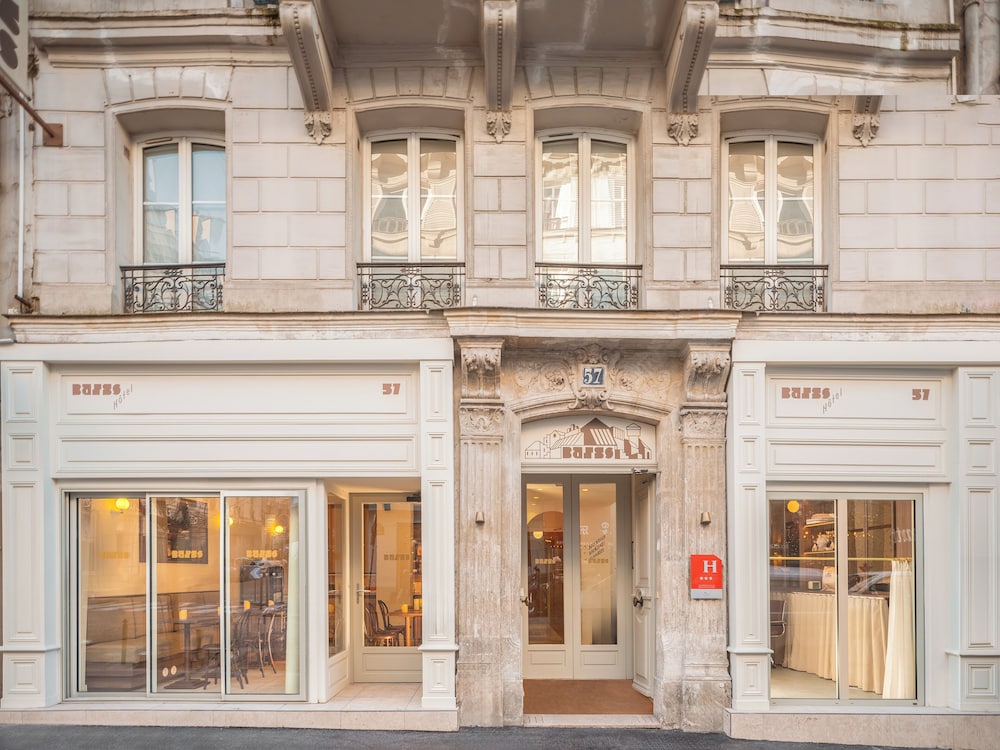 Hotel Basss in PARIS