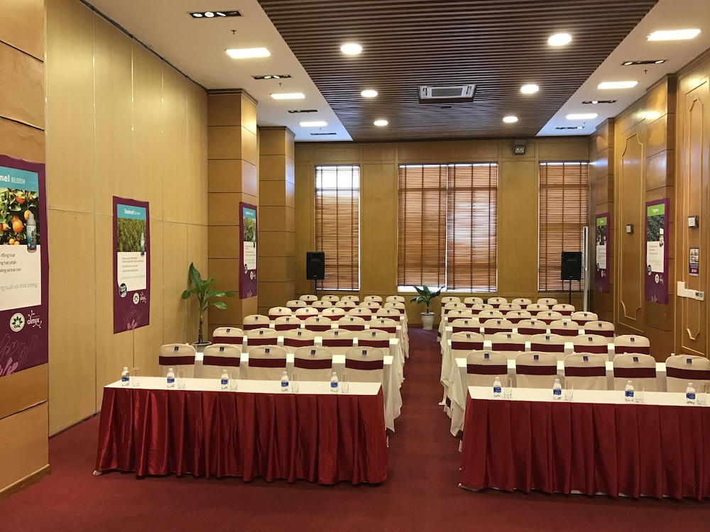 Da Nang Petro Hotel 32/71