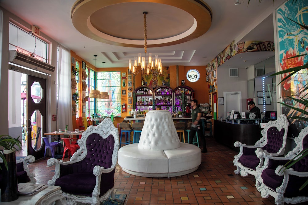Whitelaw Hotel 40/59