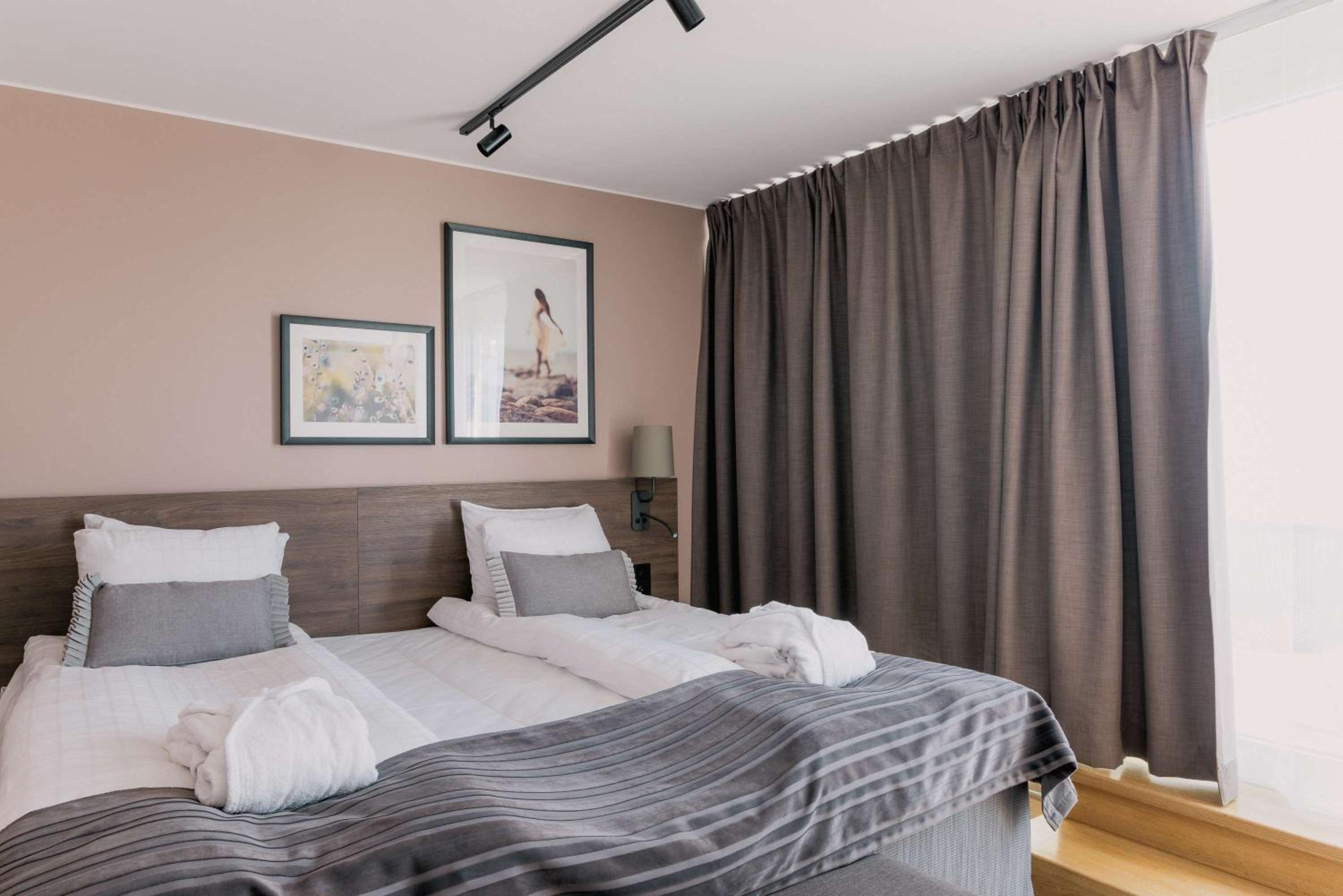 Master, Suite, King Bed
