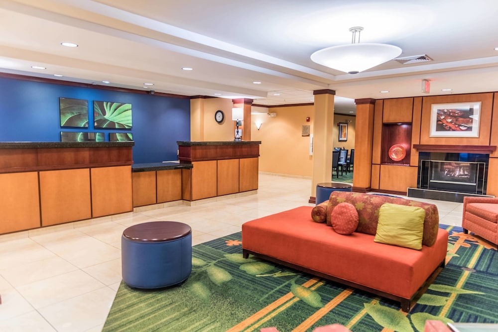 Fairfield Inn Suites Muskegon Norton Shores 7/48
