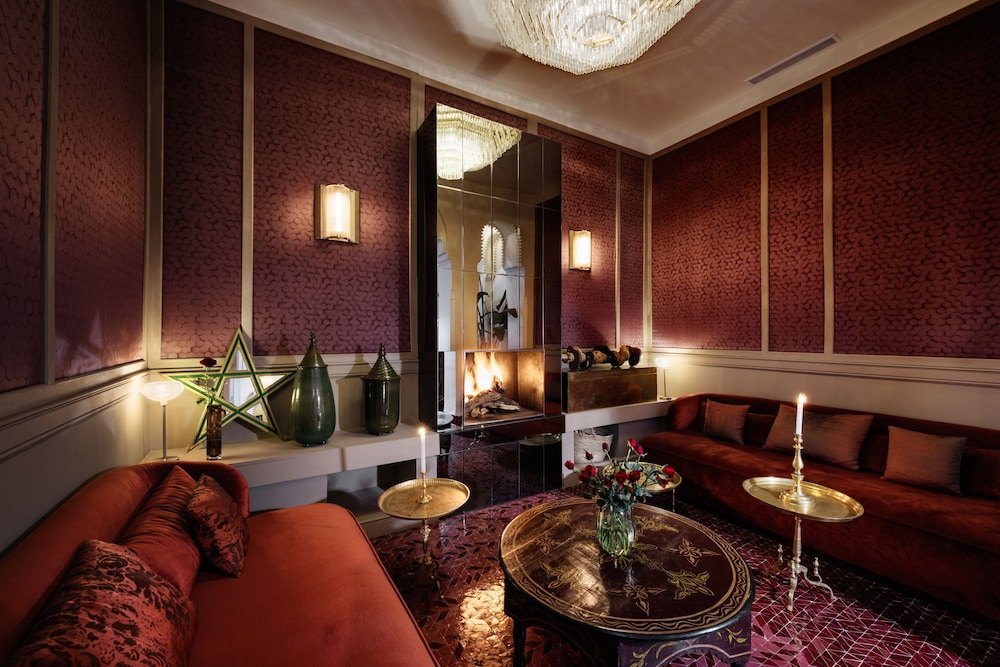 Riad 72 52/76