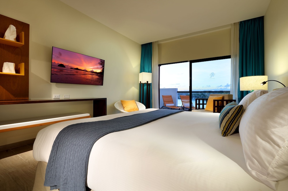 TRS Cap Cana Waterfront & Marina Hotel Adults Only All Inclusive Hotel 3/50