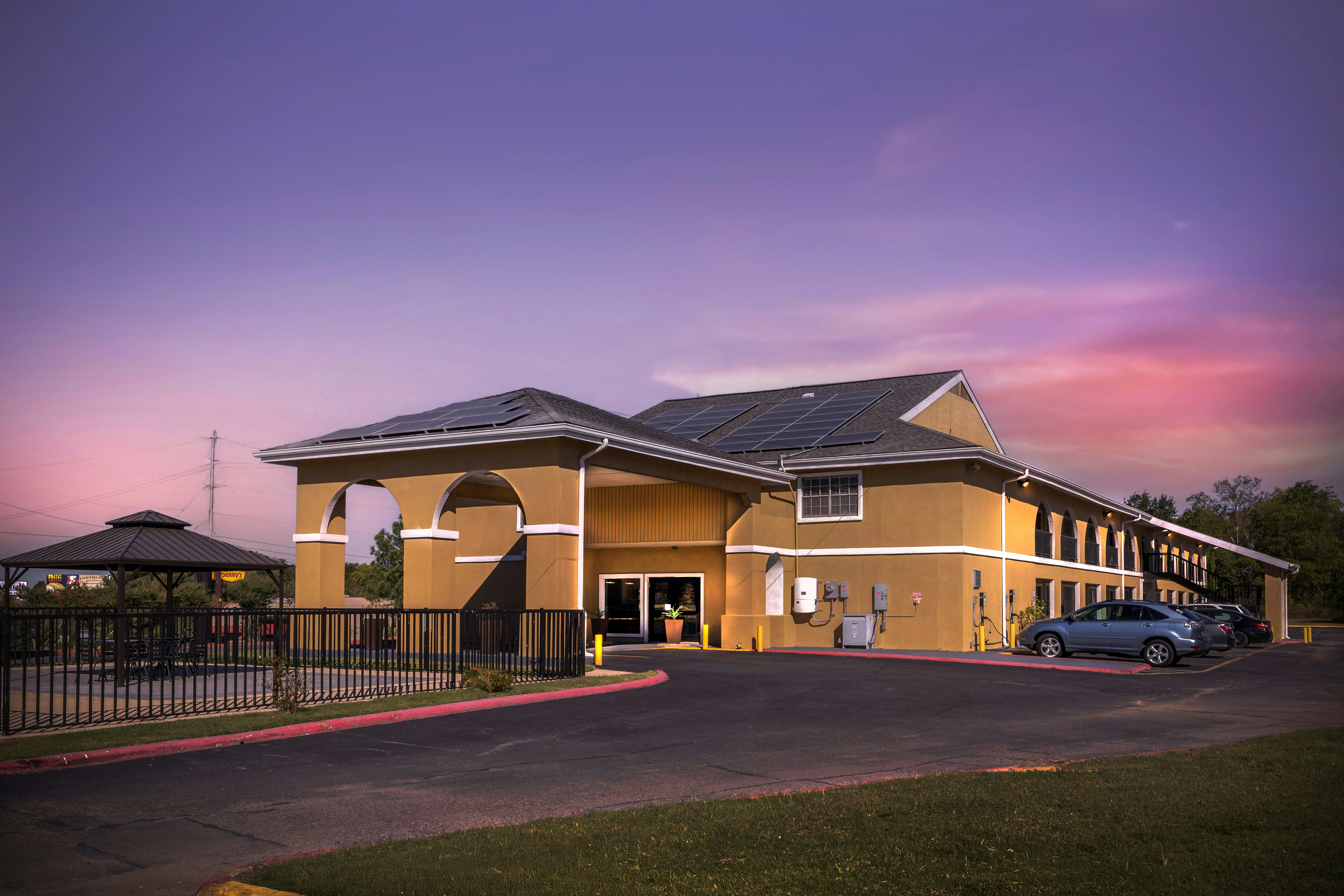 Red Roof Inn Canton, TX 1/15