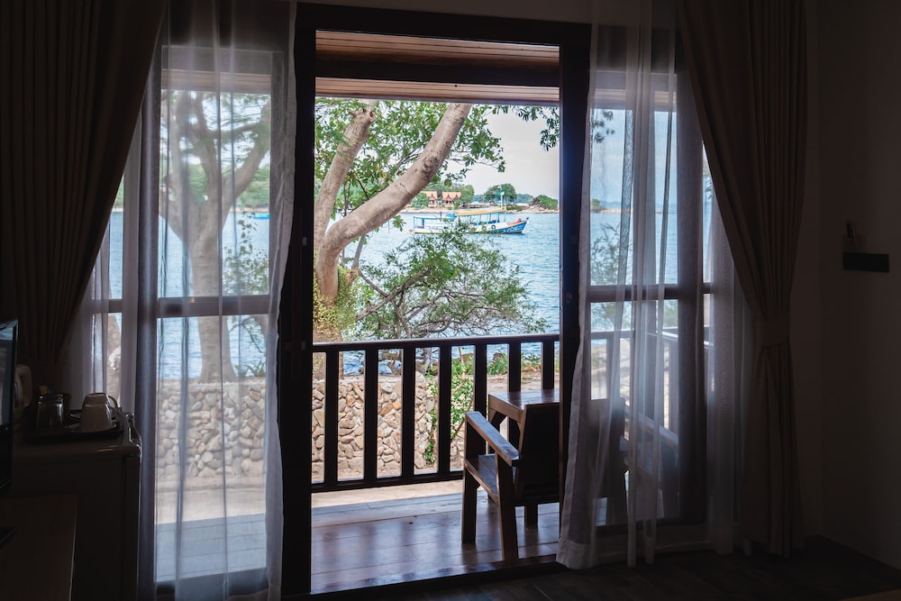 The C Samet Beach Resort 49/78