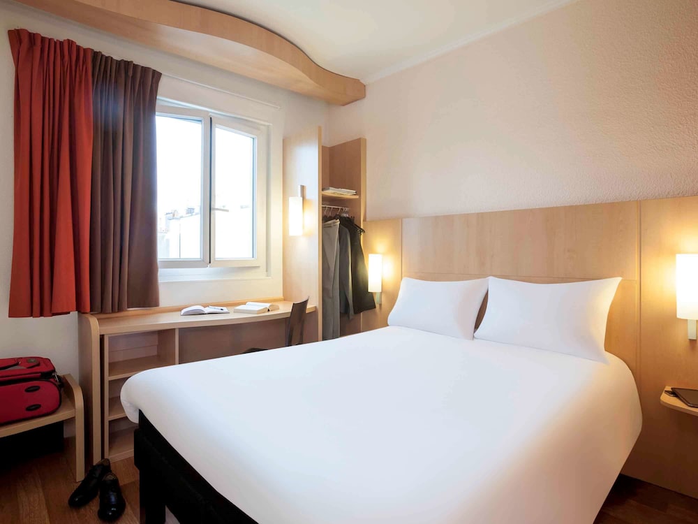 Ibis Paris Maine Montparnasse 14eme 7/58