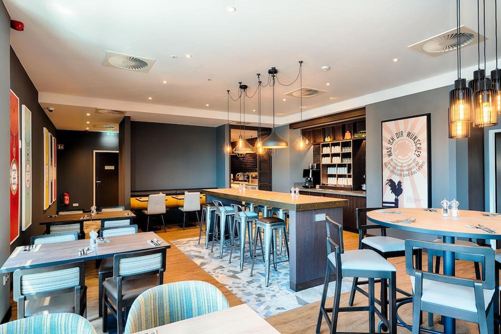 Premier Inn Dresden City Prager Strasse 36/49