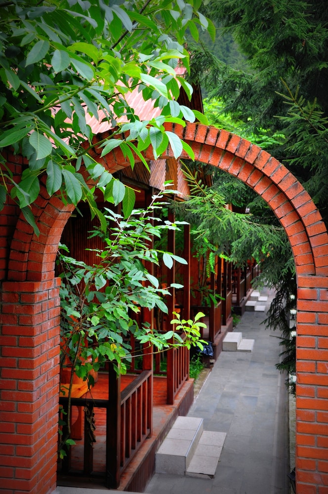 Inanlar Garden Hotel & Bungalow 53/58