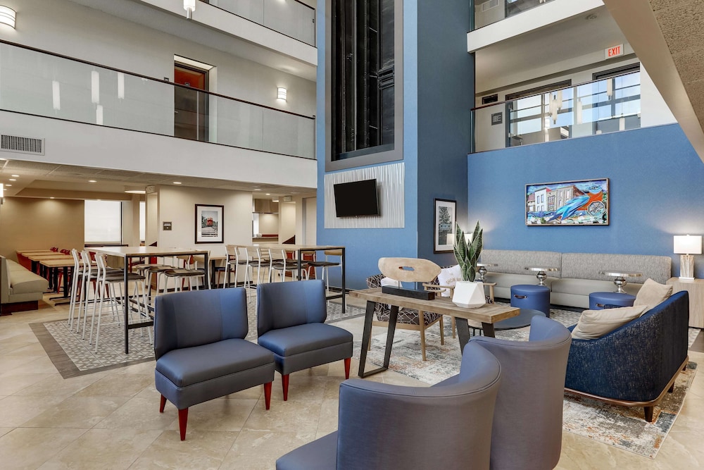 Drury Inn and Suites St Louis St Peters 32/50