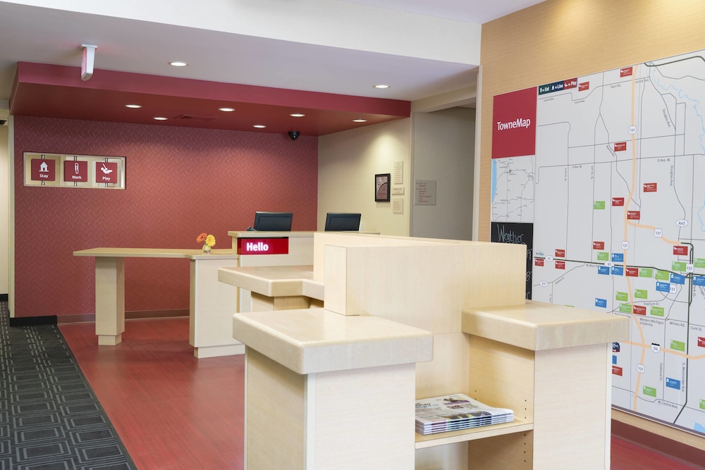 Lobby at TownePlace Suites by Marriott Kalamazoo, KALAMAZOO - MI