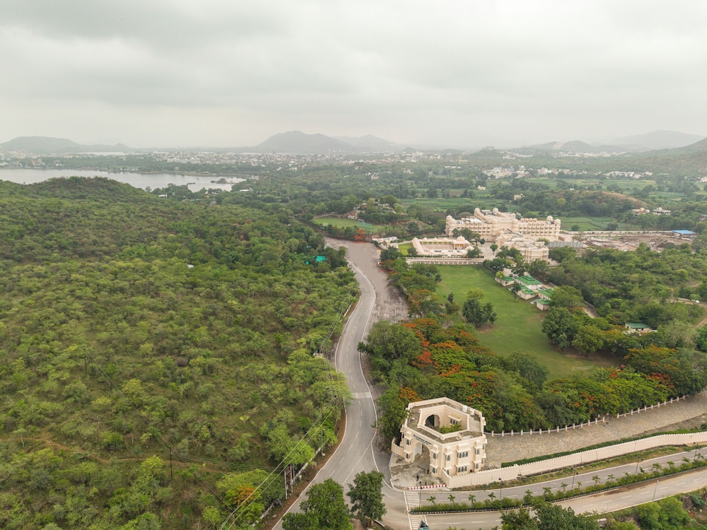 Wyndham Grand Udaipur Fateh Sagar Lake 59/66