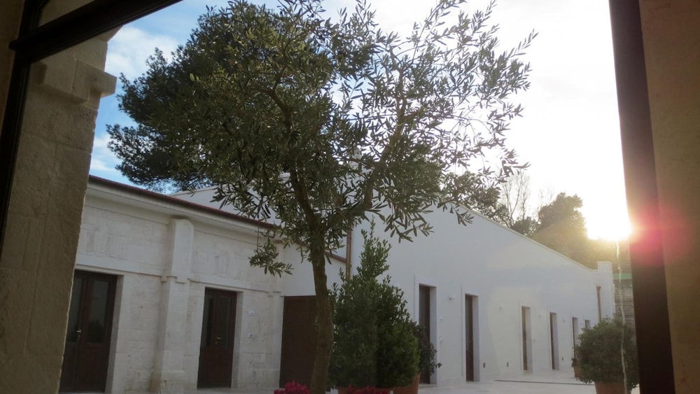 DOMUS ANTIQUA RESIDENCE 4/61