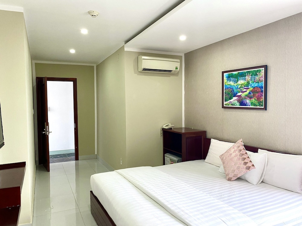 Mi Linh Hotel 13/62