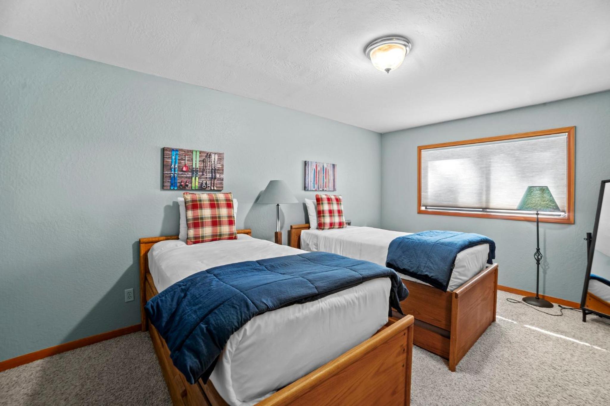 4 Bedrooms, Home, 2 Bathrooms