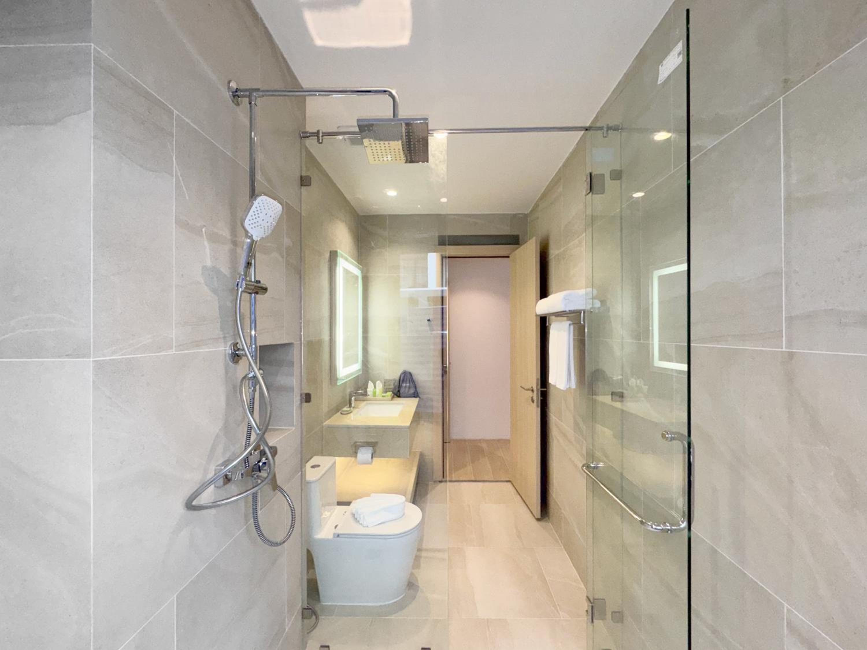 2 Bedrooms, Plus, Family, Suite، Wyndham Garden Naithon Phuket 10/12