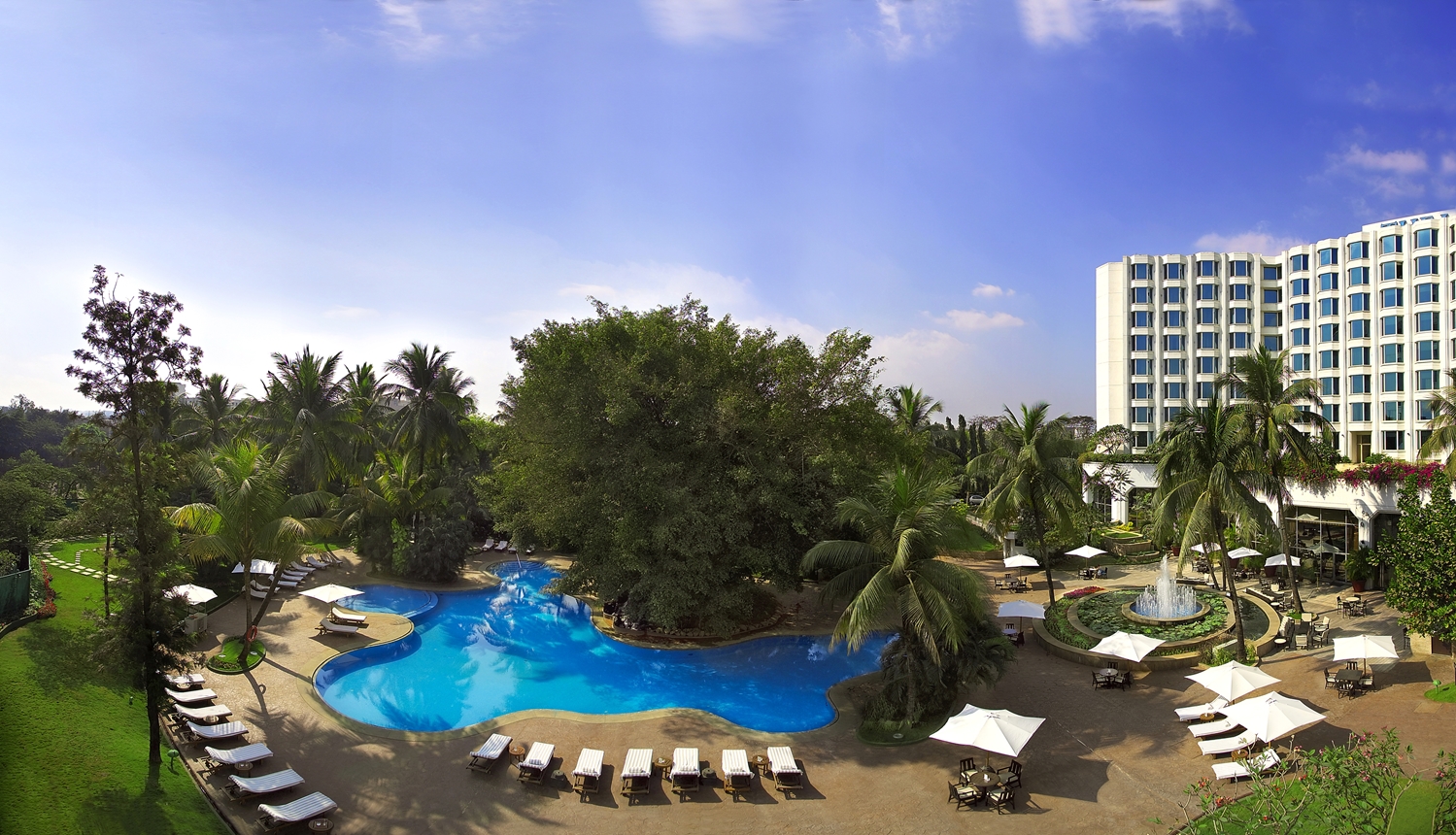 The Leela Mumbai - Resort Style Business Hotel 5/44