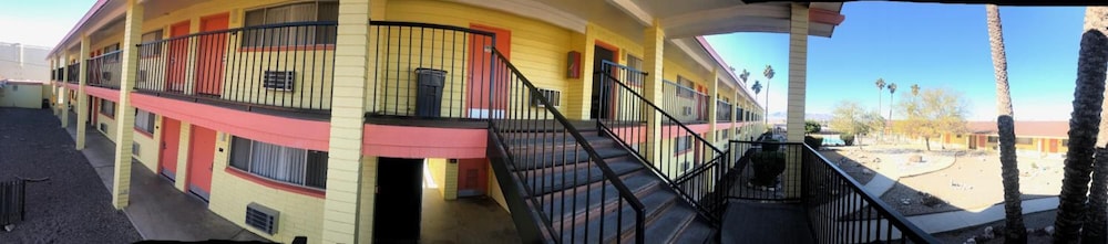 Lake Place Inn 6/21
