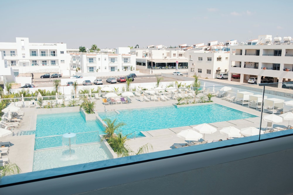 Abacus Suites 75/82