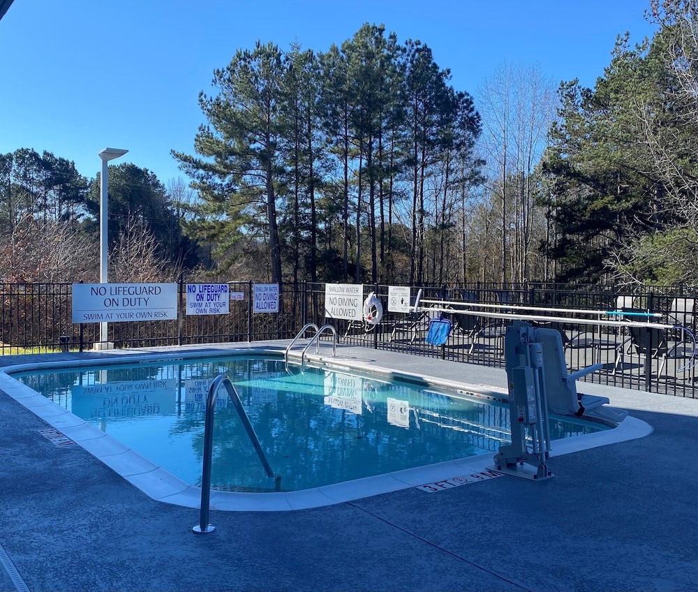 Fairfield Inn & Suites Seneca Clemson Univ Area 16/34