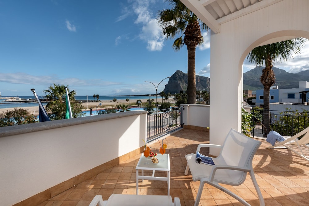 Hotel Ristorante Mediterraneo Faro 50/56