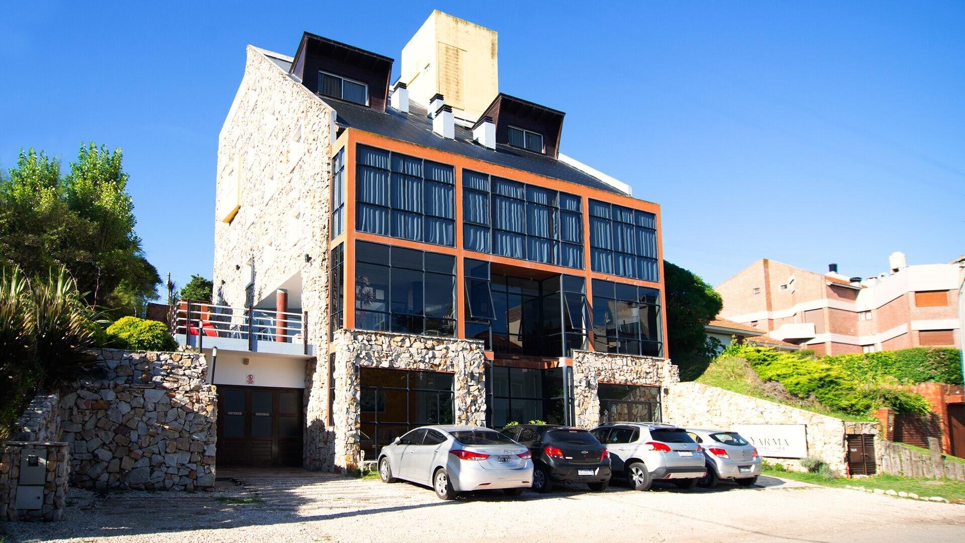 Yarma Hotel 36/44