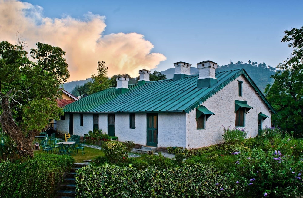 Neemrana's - Ramgarh Bungalows 52/60