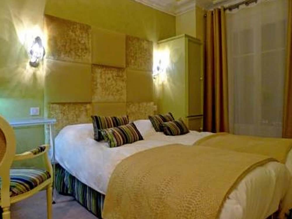 Hotel Gavarni 15/47