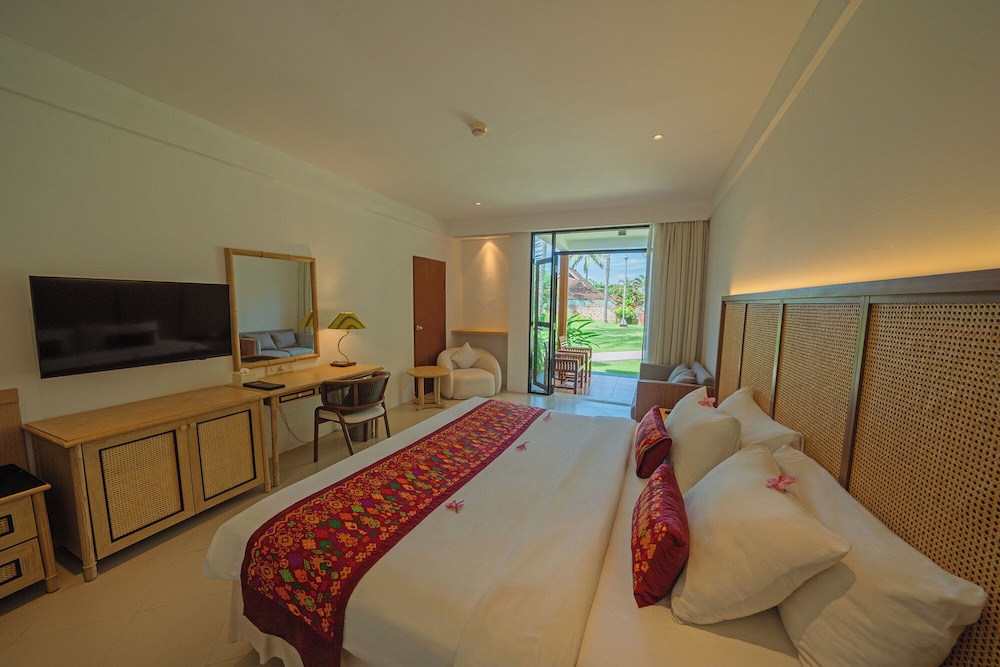 Tropical, King Bed, Ocean View