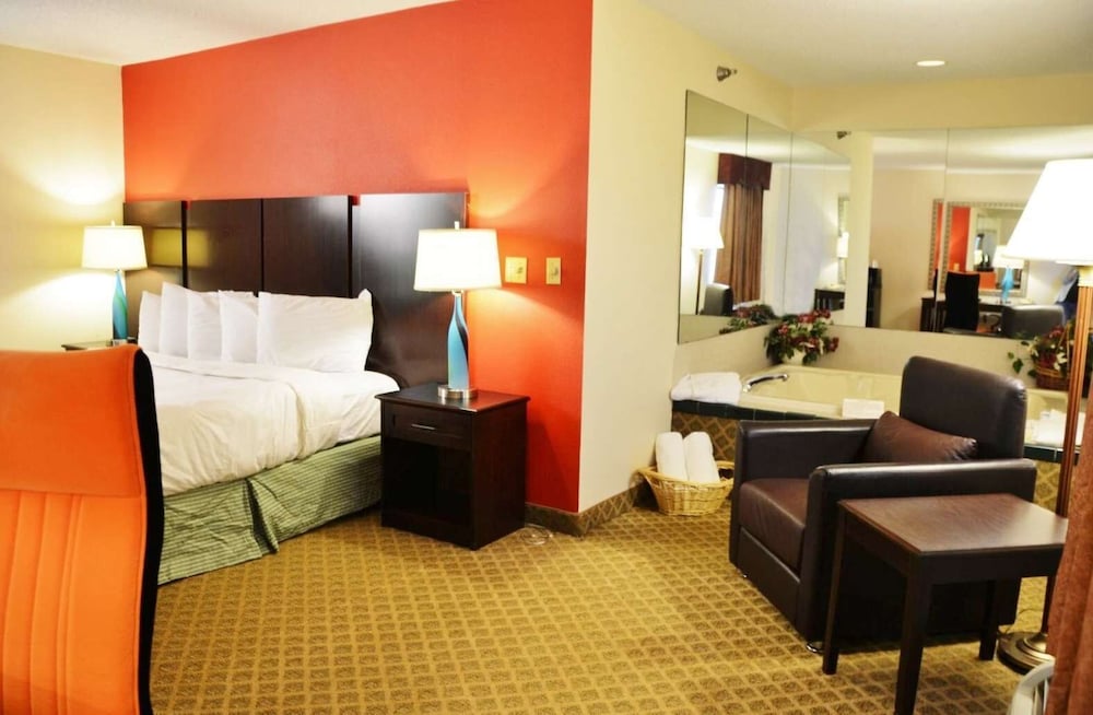 Country Hearth Inn & Suites Kenton 38/47