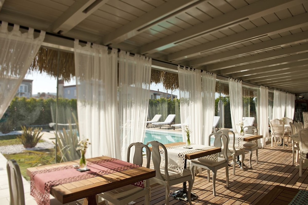 Sade Alacati Hotel 25/36