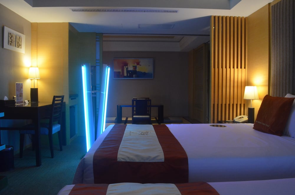 Sun Moon Lake Hotel 36/74