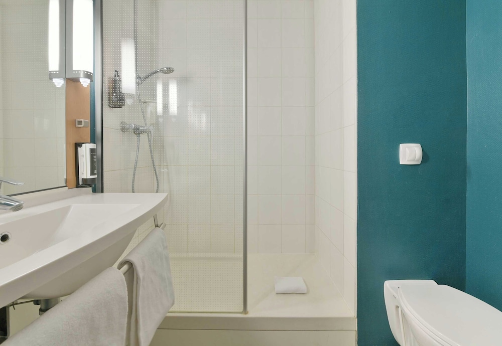 B&B HOTEL Le Mans Centre Cathedrale 47/50