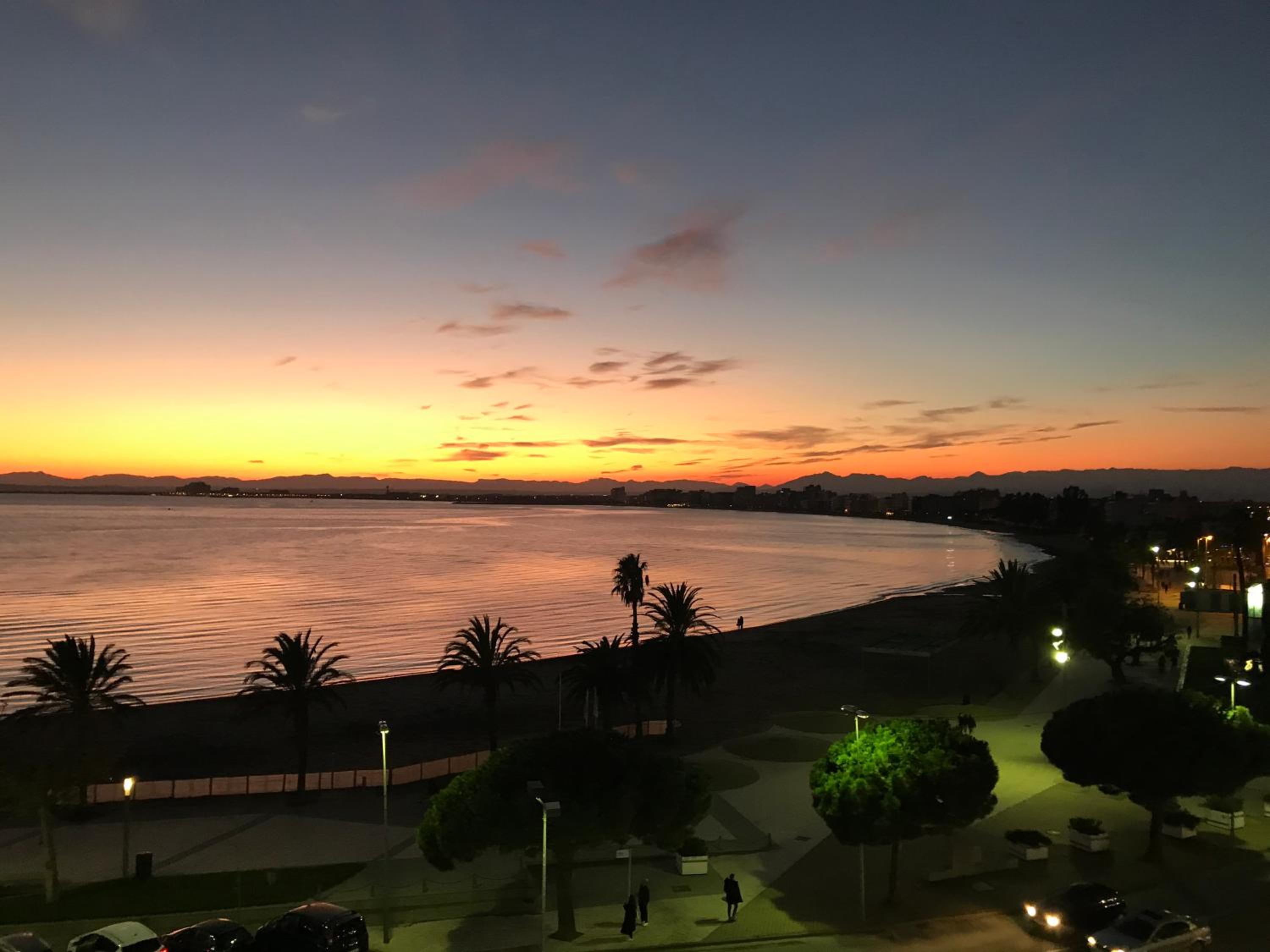 Hotel Vela 38/54