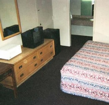 ROYAL EXTENDED STAY ALCOA 3/12