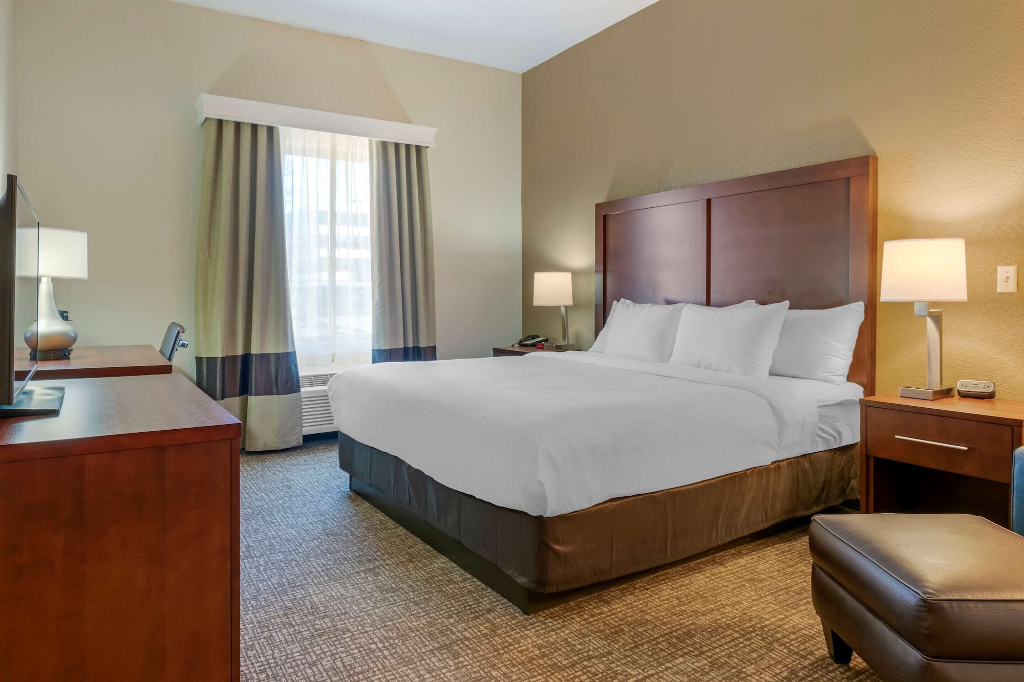 Room at Comfort Inn Mechanicsburg - Harrisburg South, MECHANICSBURG - PA