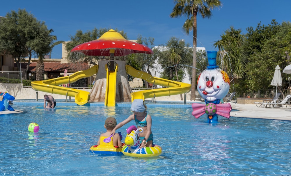 Sirios Village Luxury Hotel and Bungalows 70/79