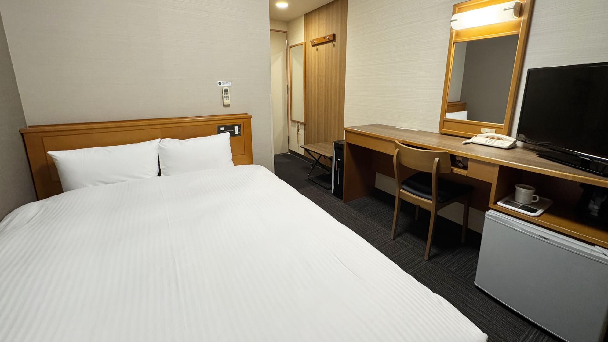 Semi Room, Standard, Semi Double Bed