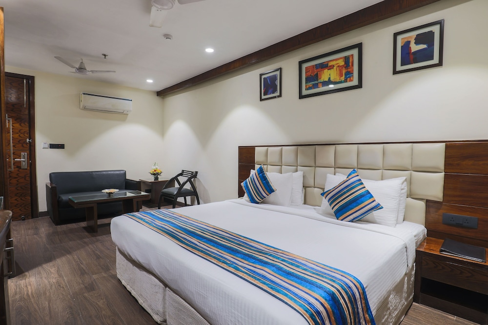 Hotel Blue Stone - Nehru Place 19/49