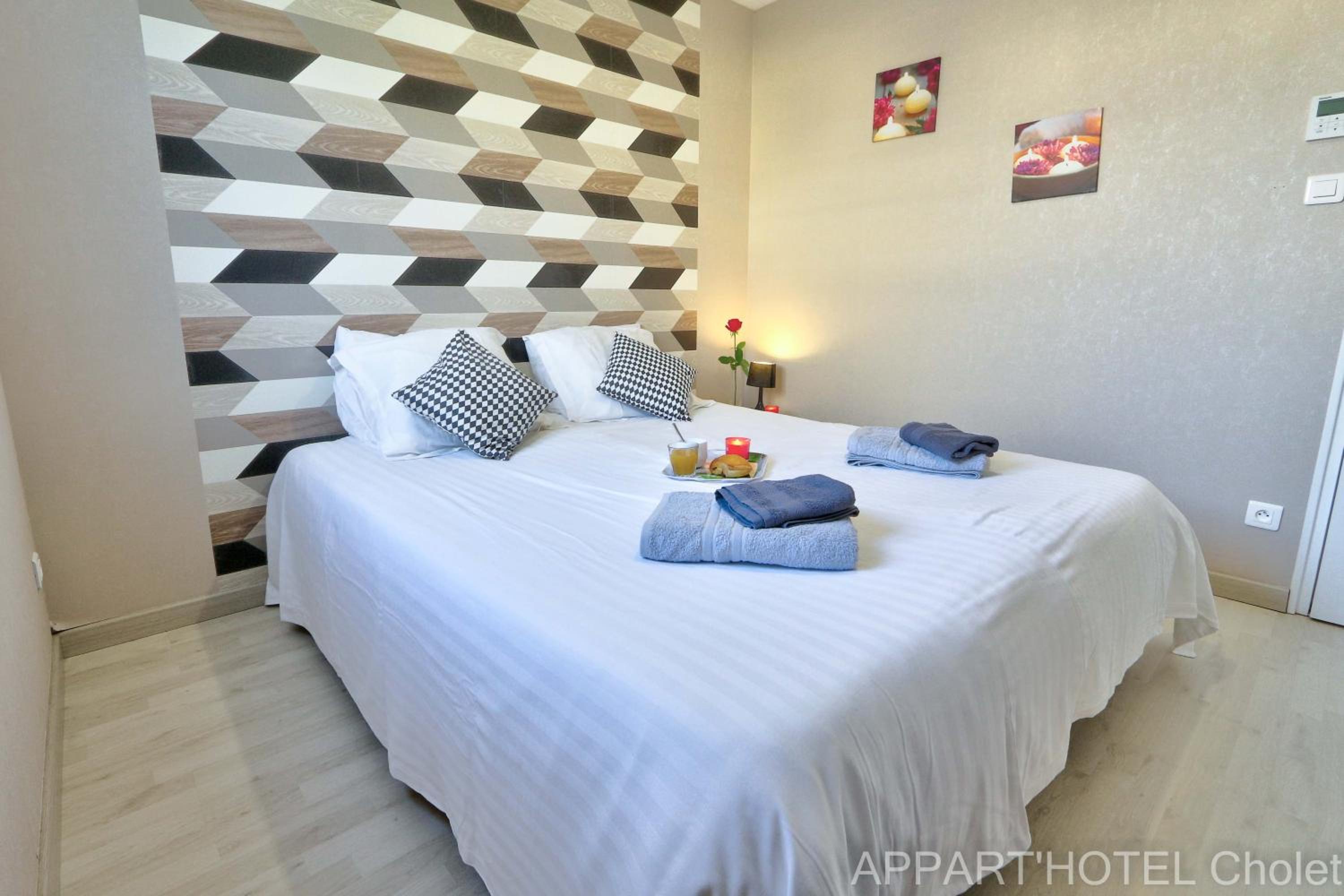 Appart hotel Cholet Carteron 6/50