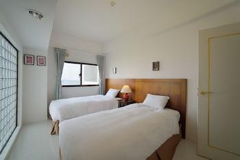 Suite, Single Bed, Partial Ocean View