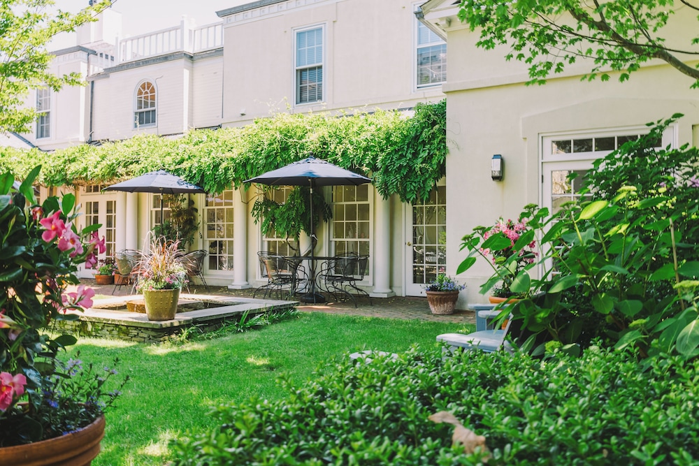 Francis Malbone House Inn 43/50