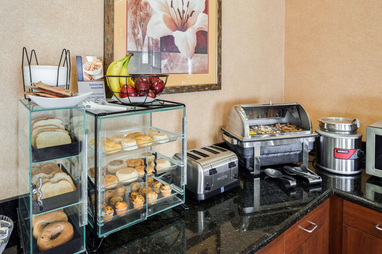 Americas Best Value Inn & Suites Livingston 12/38